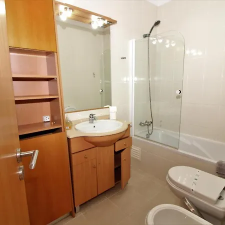Green Apartment Vale De Parra アパート